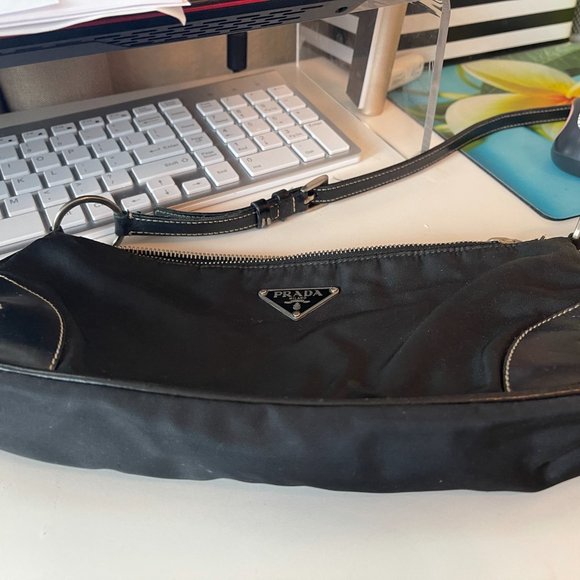 Prada Tessuto Light (Colour - Nero) - Picture 7 of 12